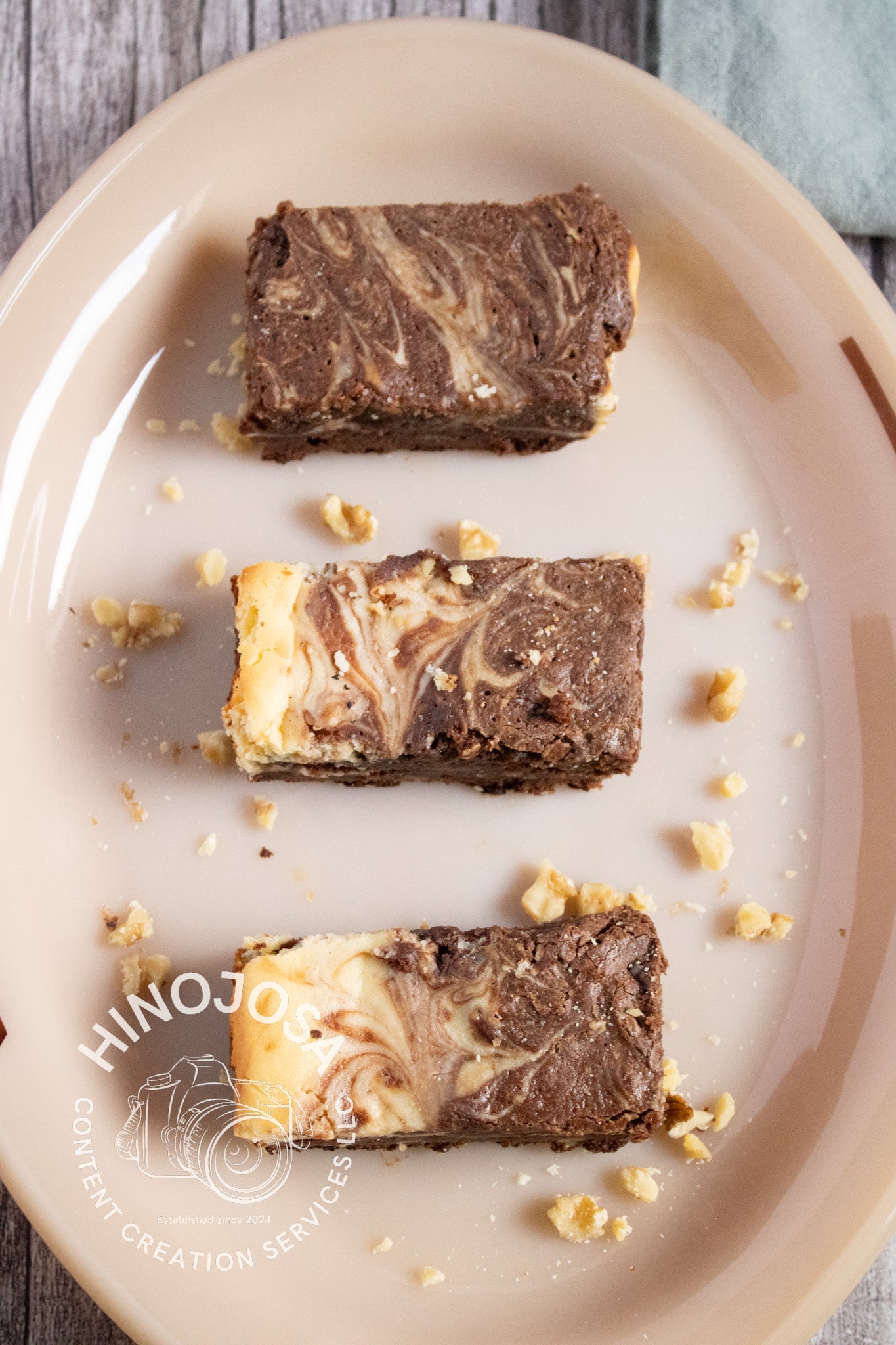 White Chocolate Cream Cheese Brownies Set 4 of 6