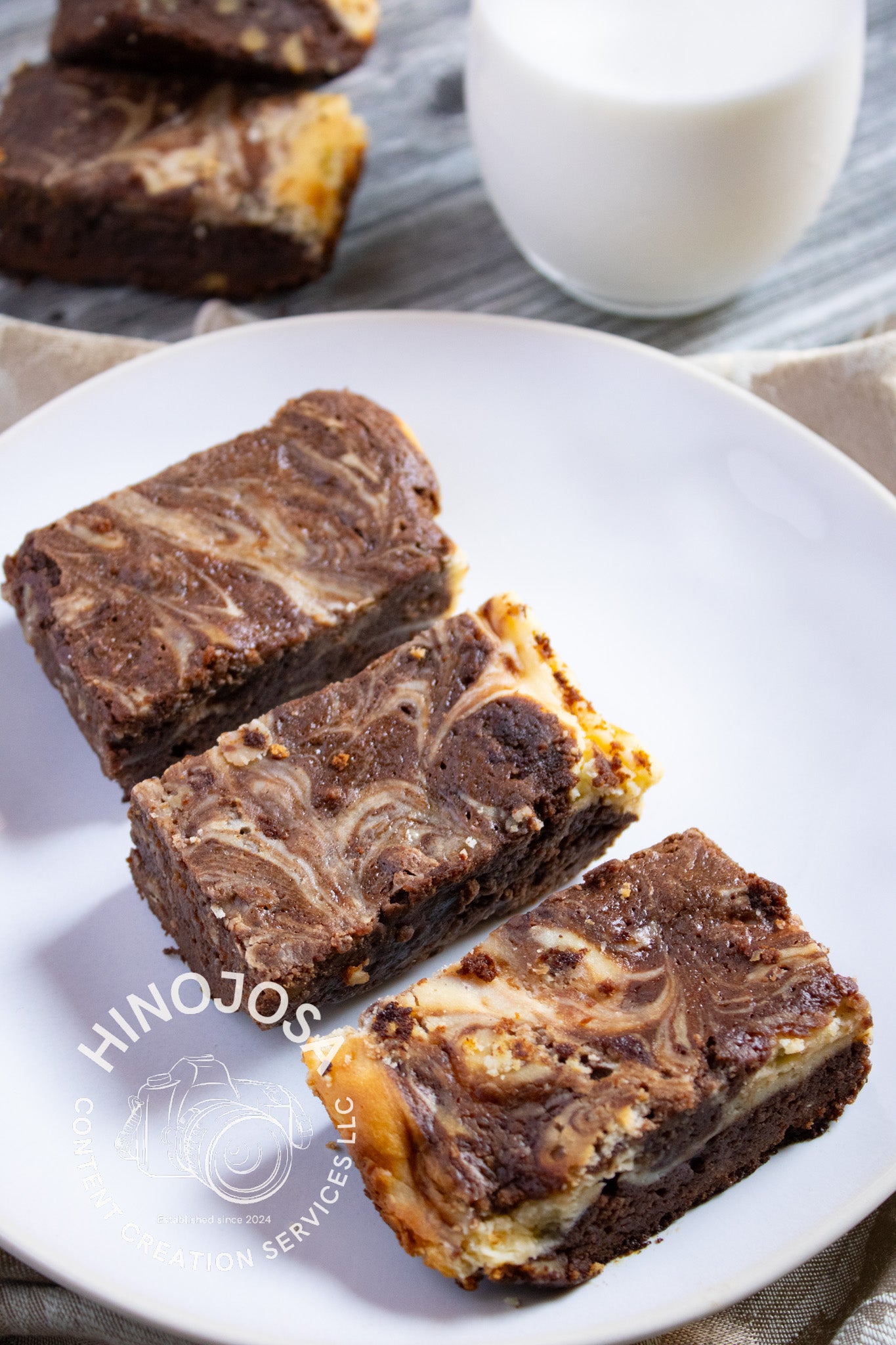 White Chocolate Cream Cheese Brownies Set 5 of 6